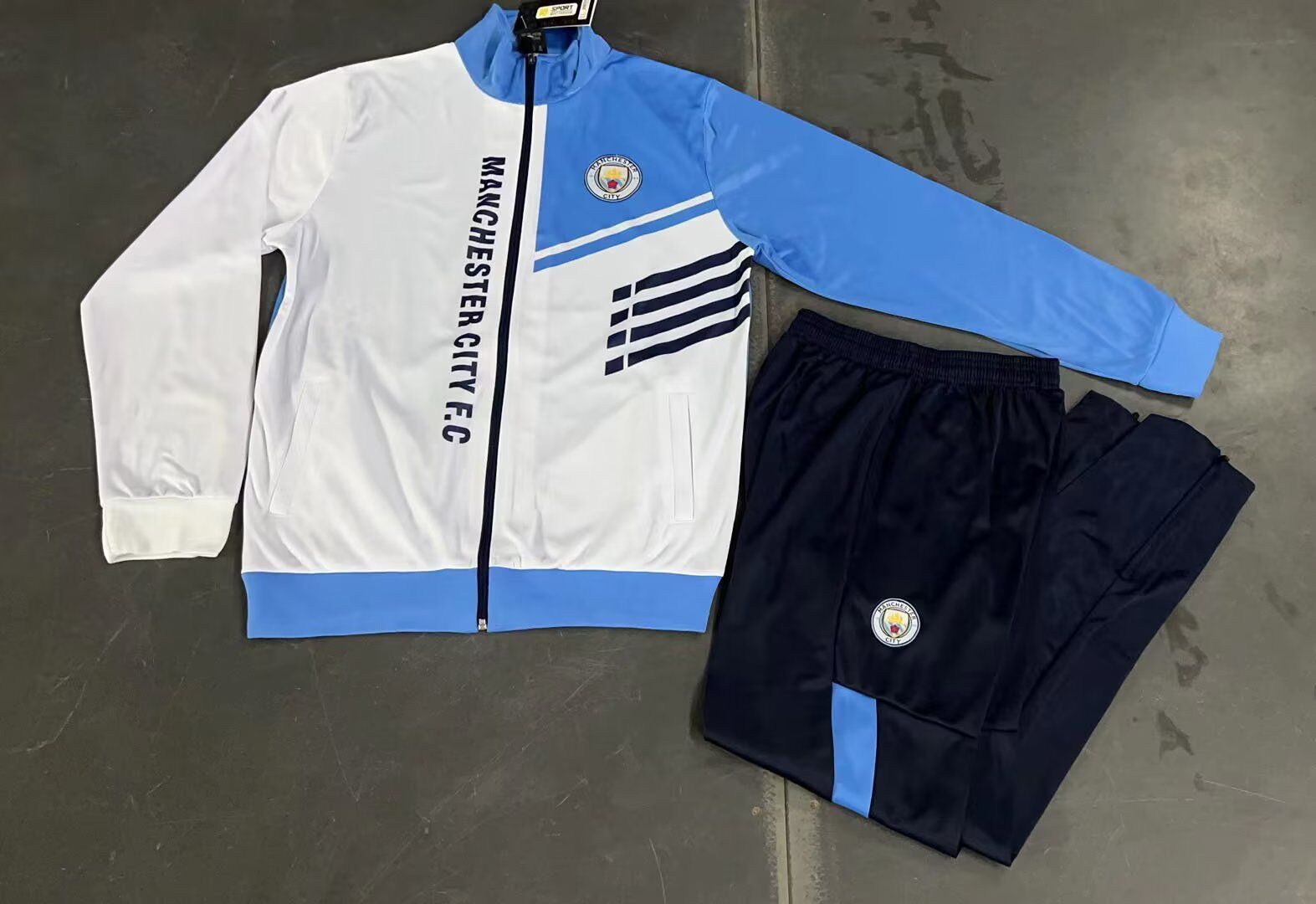 AAA Quality Manchester City 23/24 Tracksuit - White/Blue